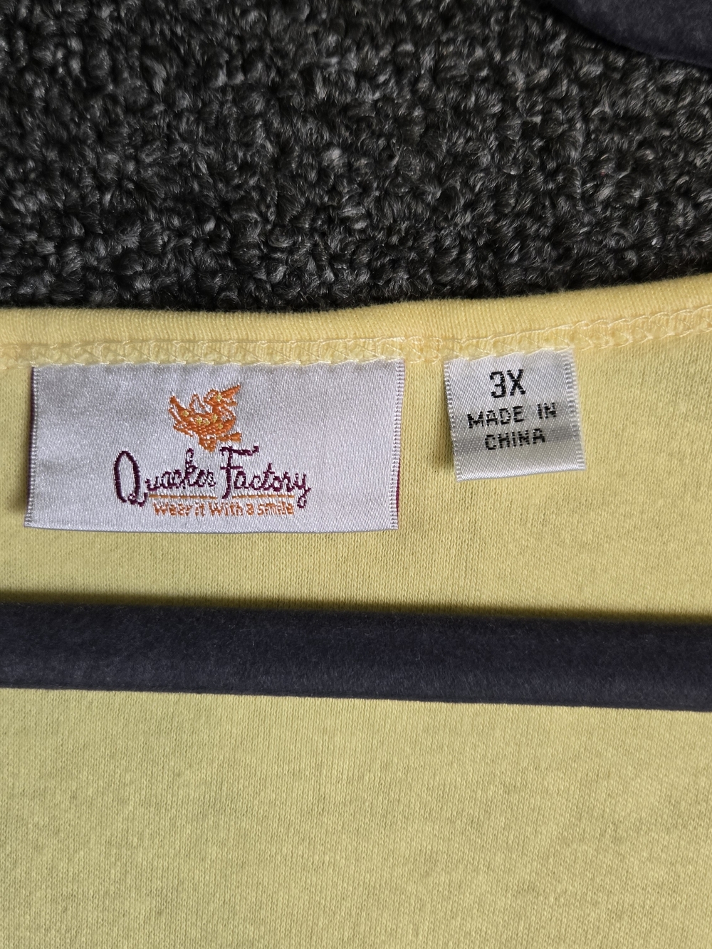Quacker Factory Top Womens 3X Yellow Embroidered Flowers Knit V Neck Butterfly - Picture 5 of 10
